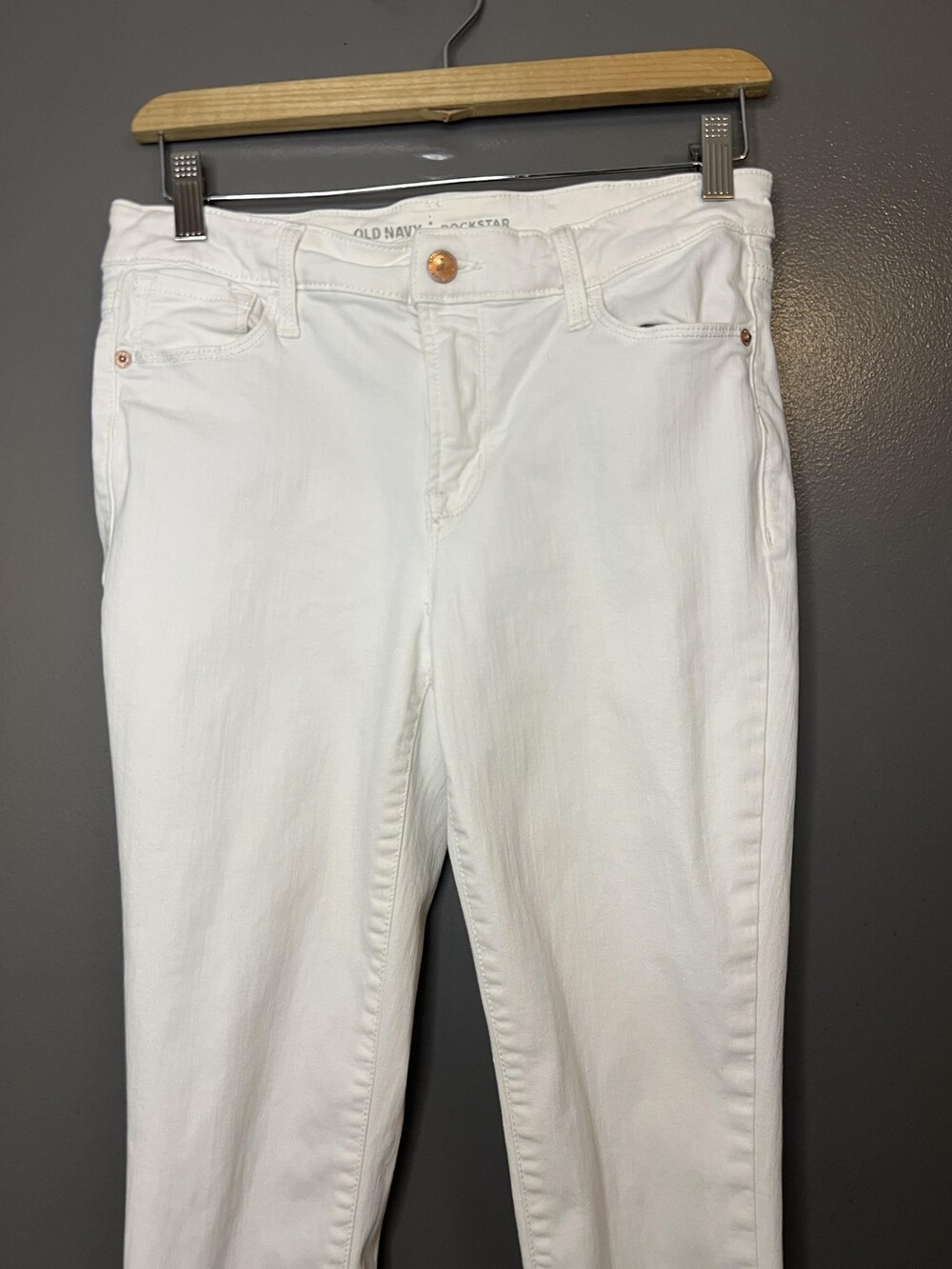 Old Navy Jeans Womens 8 Regular White Mid Rise Rockstar Skinny Stretch Denim